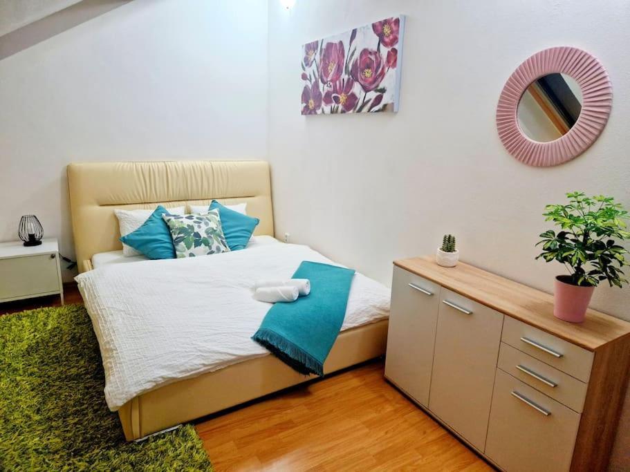 קושיצה Matilda Old Town Apartment מראה חיצוני תמונה